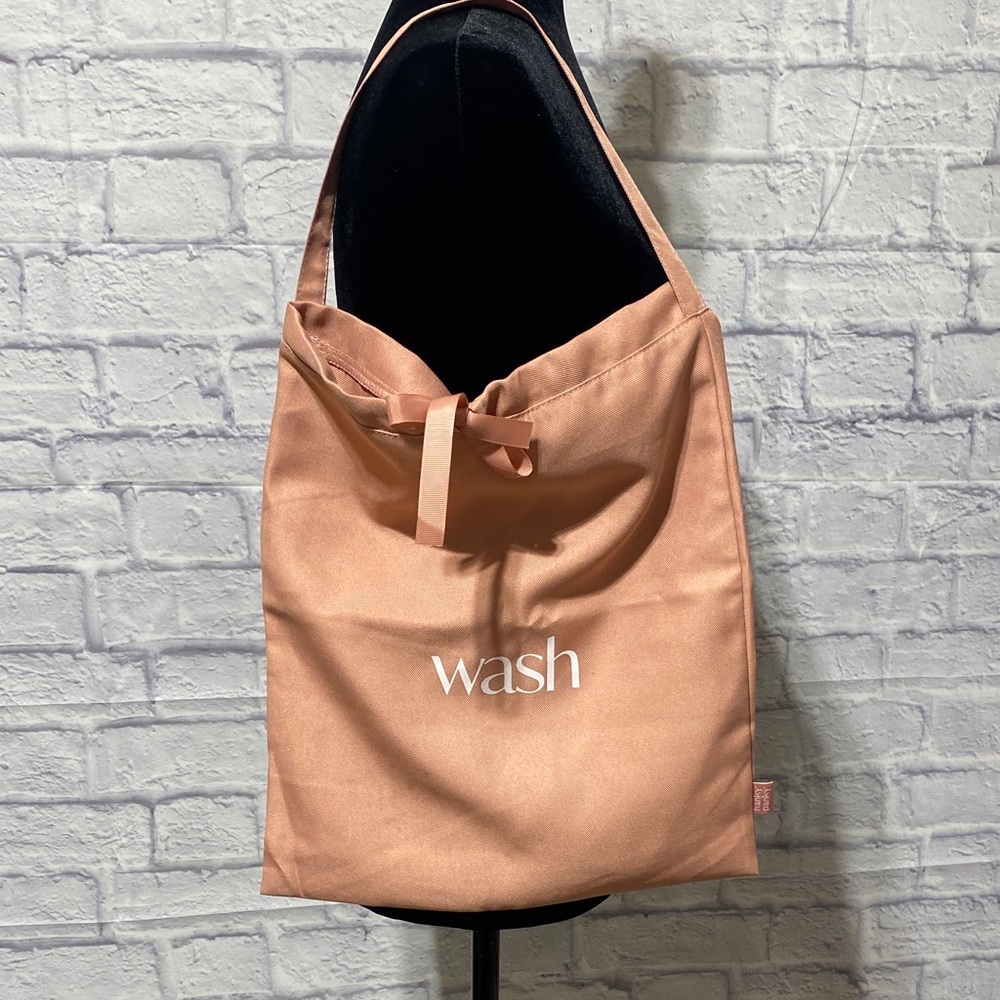 Ash Women's wash Bag in Tan
